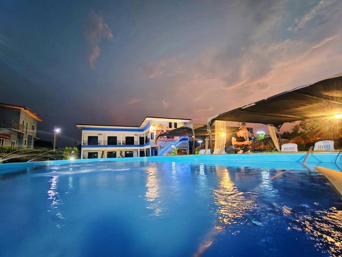 Wixky Hotel Nong Khai Exterior foto